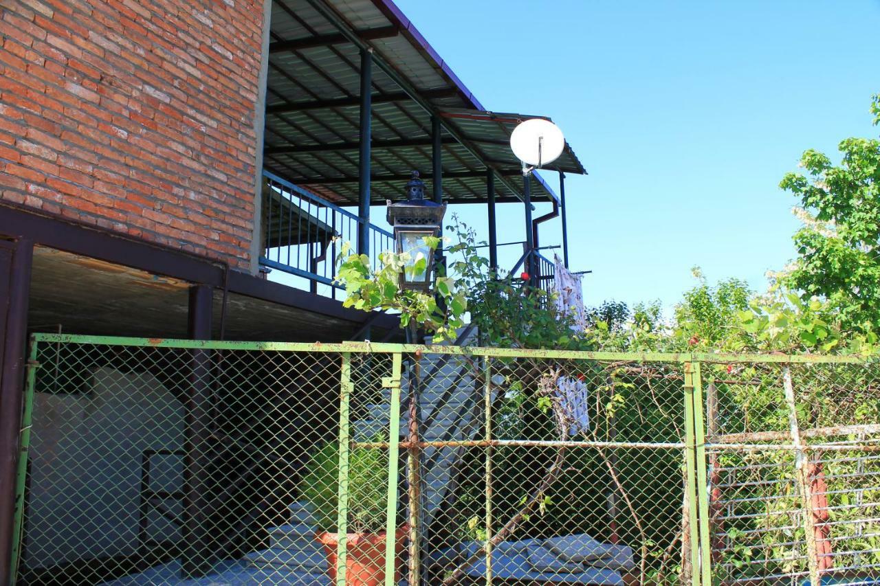 Guest House Shota Szenaki Kültér fotó